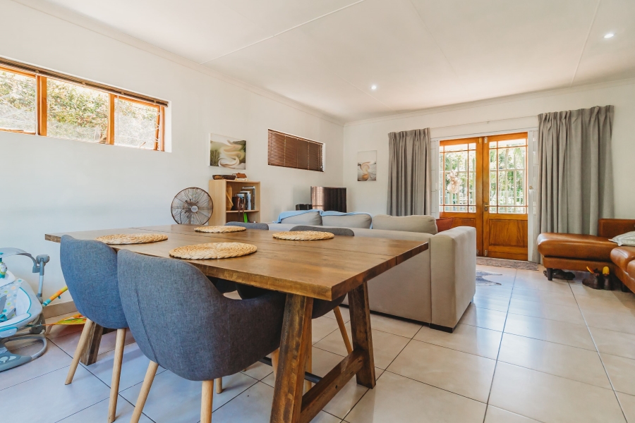 5 Bedroom Property for Sale in Heatherlands Western Cape